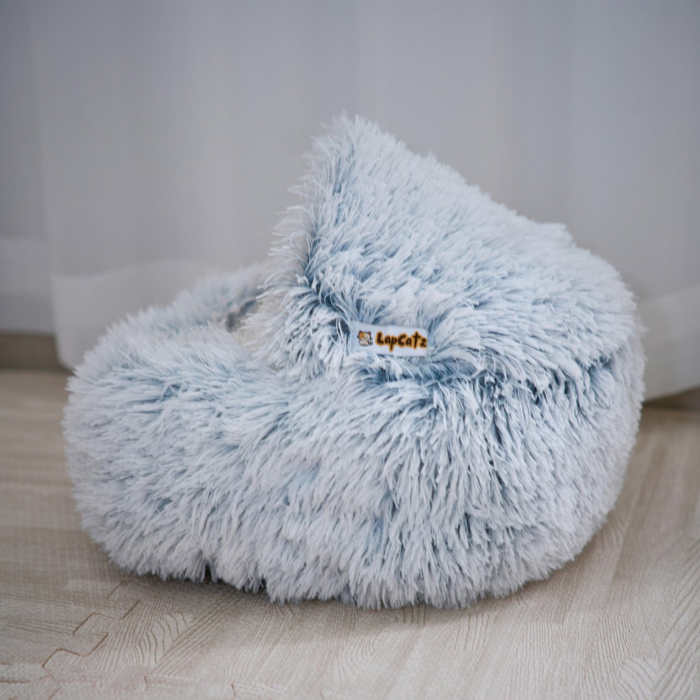 LapCatz Cozy Comfort Cat Bed